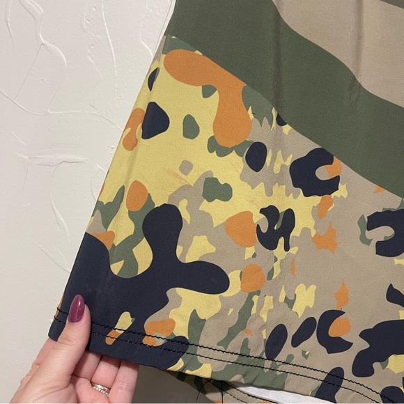 Freedom Industries multi print camo swim trunks (XL) - Picture 2 of 3